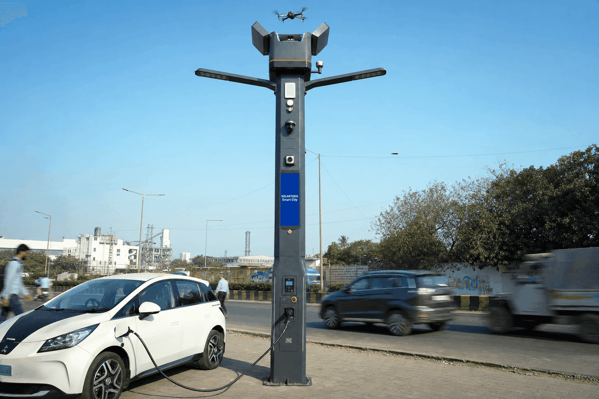 Mumbai Smart Streetlight Market Analysis: 14m Drone-Dock Configuration Guide for Dense Urban Corridors